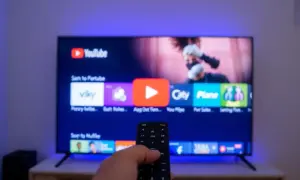 Włącz Google na telewizorze: Kompletny poradnik dla każdego TV