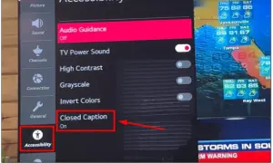 Menu "Ułatwienia dostępu" z opcją "Napisy zamknięte" włączoną. Aby wyłączyć napisy w telewizorze, należy zmienić tę opcję.
