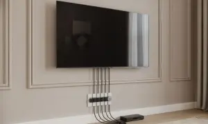 Aranżacja ściany z telewizorem: Trendy, porady i ukryte kable!